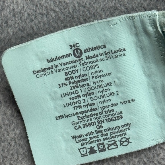 Lululemon Sports Bra Womens 34C Blue Groovy Stirpe Ta Ta Tamer Hook & Eye Yoga - Picture 5 of 6